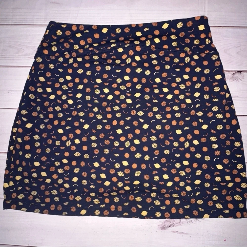 Teezher Skort with Built-In Shorts – Size M Tennis Pickleball Walking Gym Golf